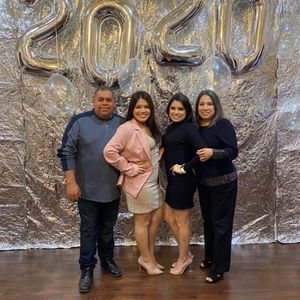 Meet your Posher, Javier